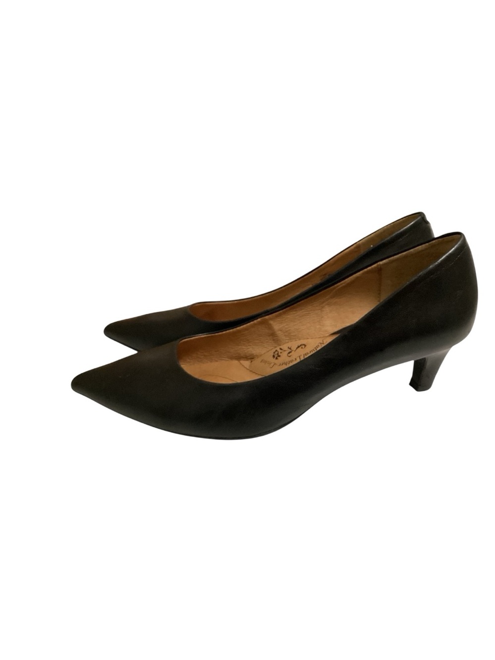 Sofft Black Leather Kitten Heel Pumps 2” Heel Size 8.5